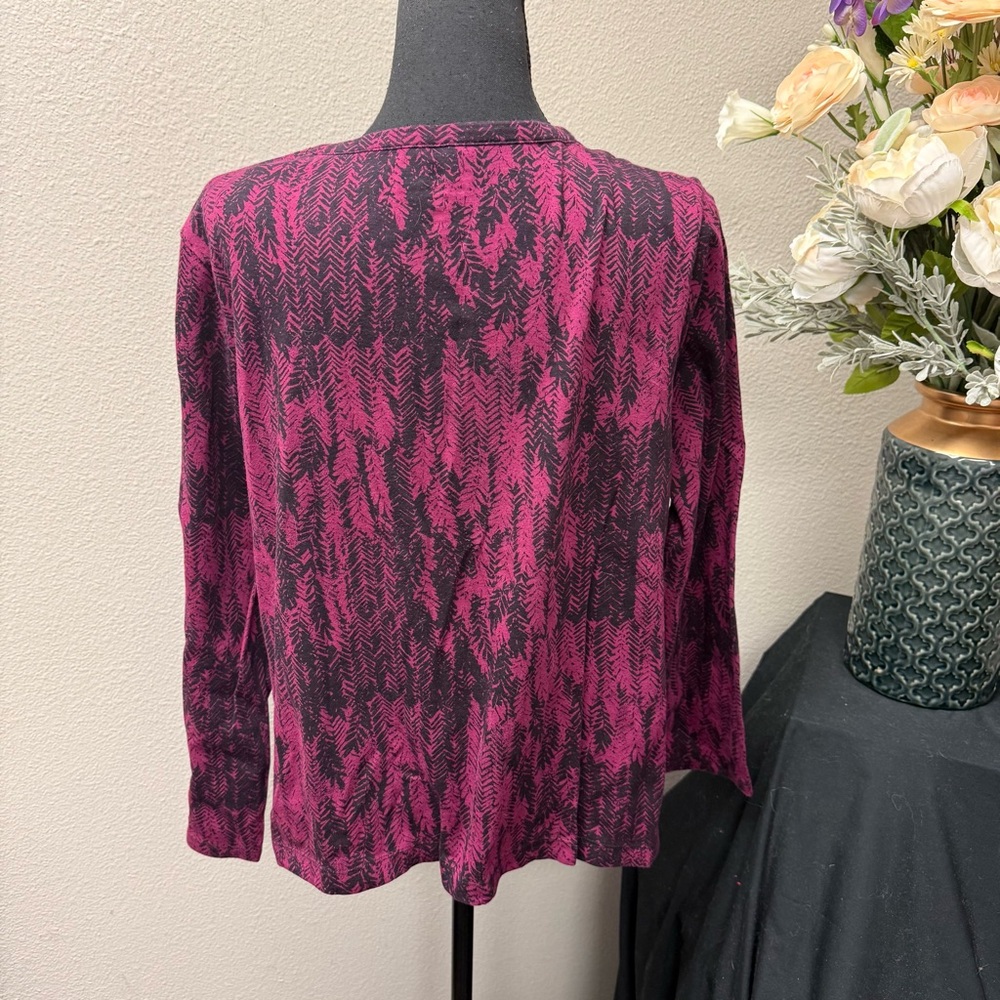 Croft & Barrow Magenta Abstract Print V-Neck Long Sleeve Tee XL - Picture 3 of 8